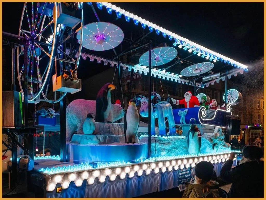 Penguin display and lights on the North Pole themed float
